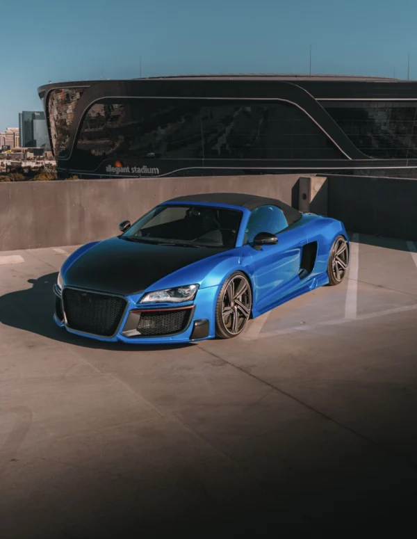 Audi R8 SPYDER - Image 2